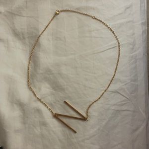 Gold N necklace